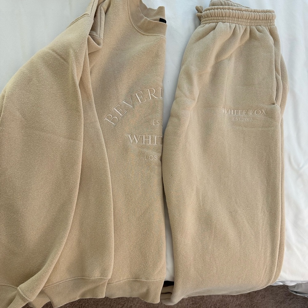 Beige White Fox Sweat Set